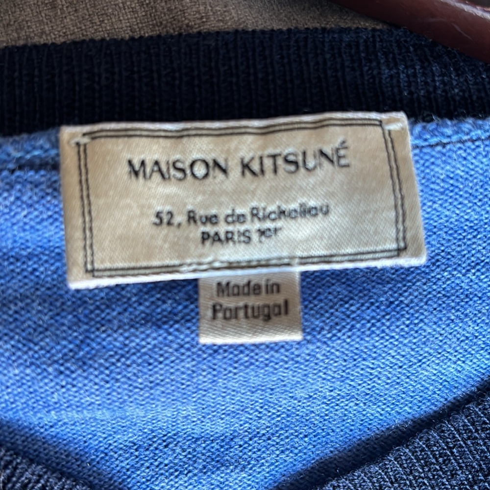 Kitsuné Merino Wool V-neck Sweater - Picture 4 of 5